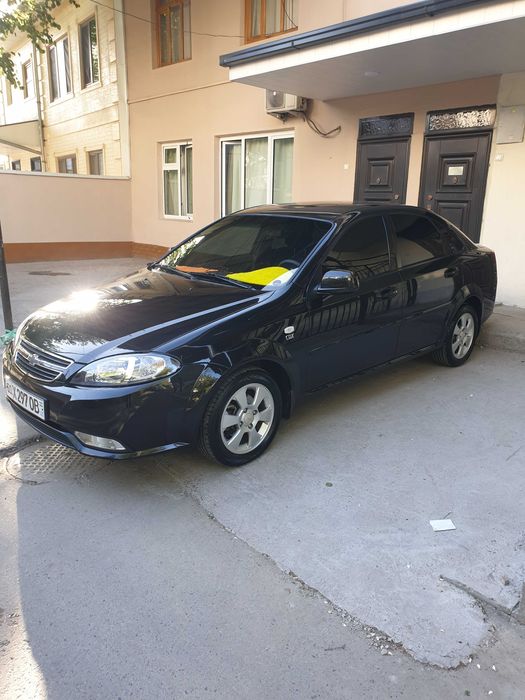 Gentra 2015 Qora 1 evro