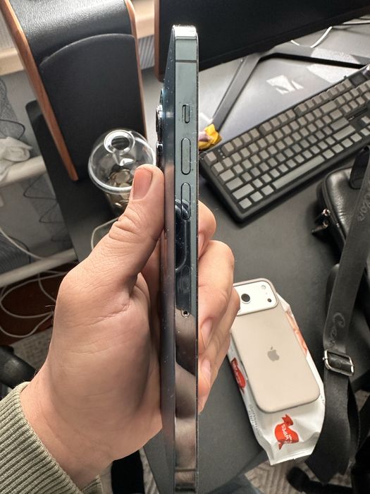 Продам айфон 12Pro max