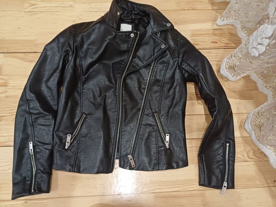 Кожено яке h&m размер XS