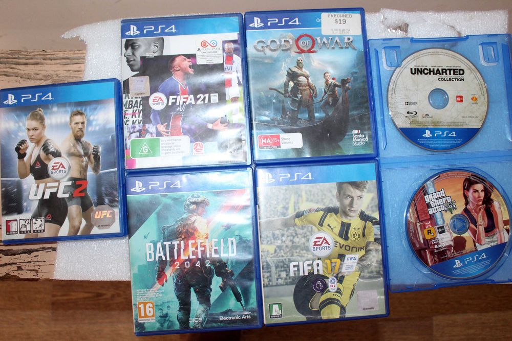 Ps4 slim lar sotiladi , Arzon narxda  o'yin yozamiz ,Garantiya bor