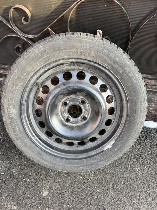 Vand Anvelopa 185/55 R15 cu Janta (noua)