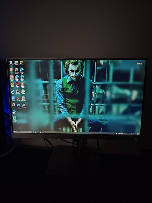 Vând PC gaming  cu răcire