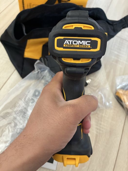 Импакт dewalt