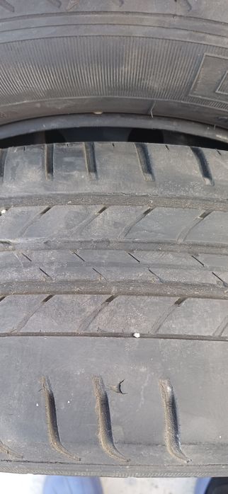 4 jante de tabla cu anvelope de vara si capace originale logan 1