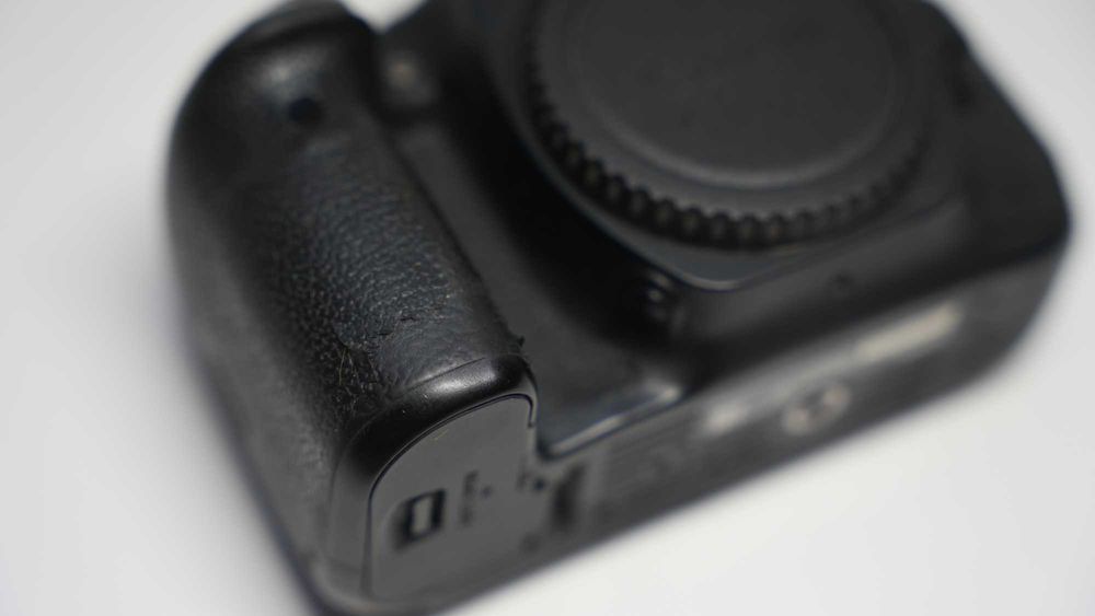 Фотоаппарат Canon EOS 90D