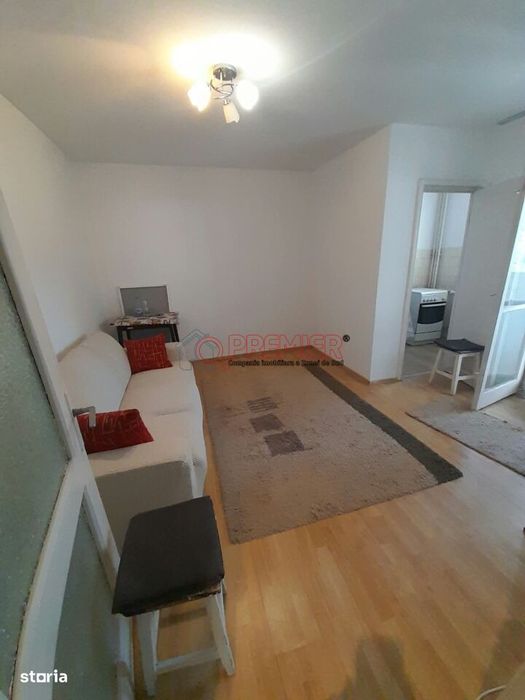 Aparatorii Patriei - Moldovita vanzare apartament 2 camere