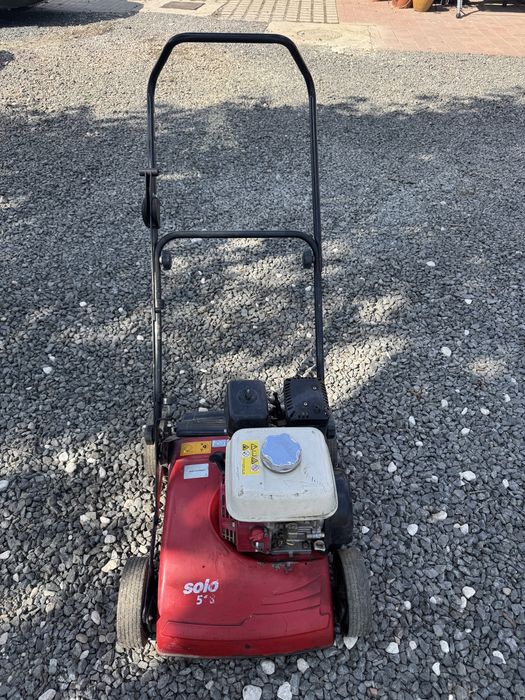 Vand masina de aerat gazon cu motor GX160 Honda