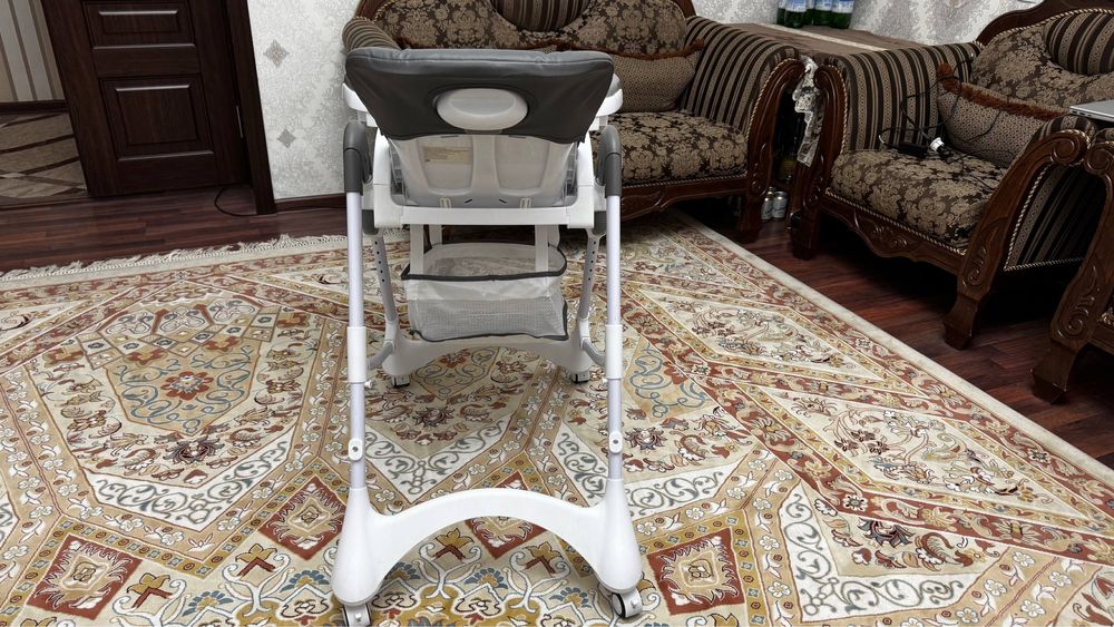 Стульчик для кормления BubaGO