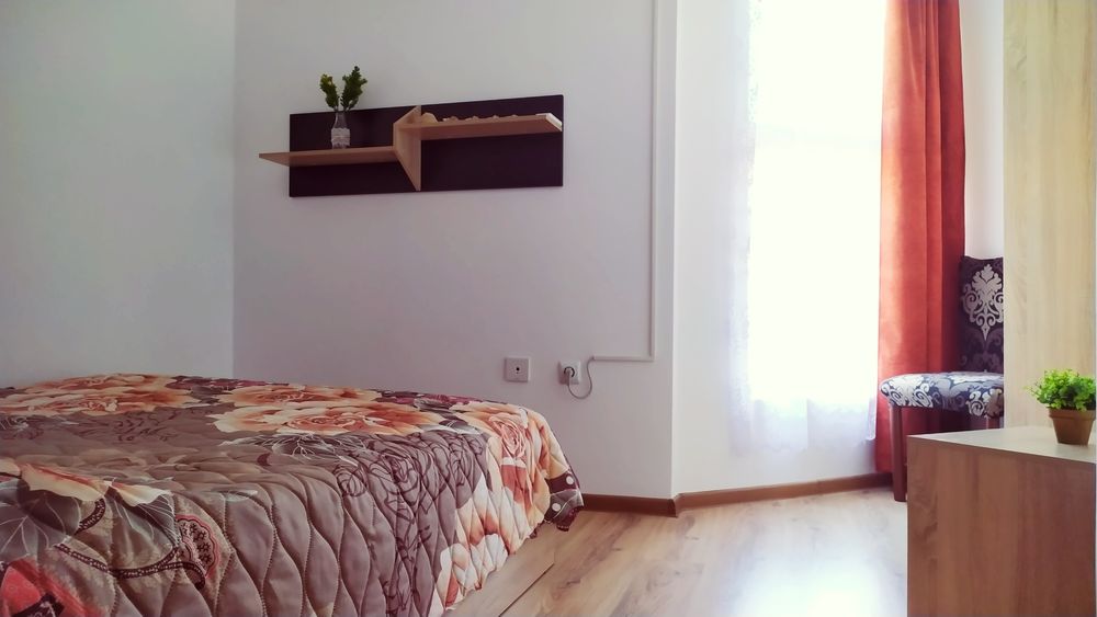 Дава се под наем Тристаен апартамент в Несебър - 85 кв.м за 316.2 € - Снимка #3