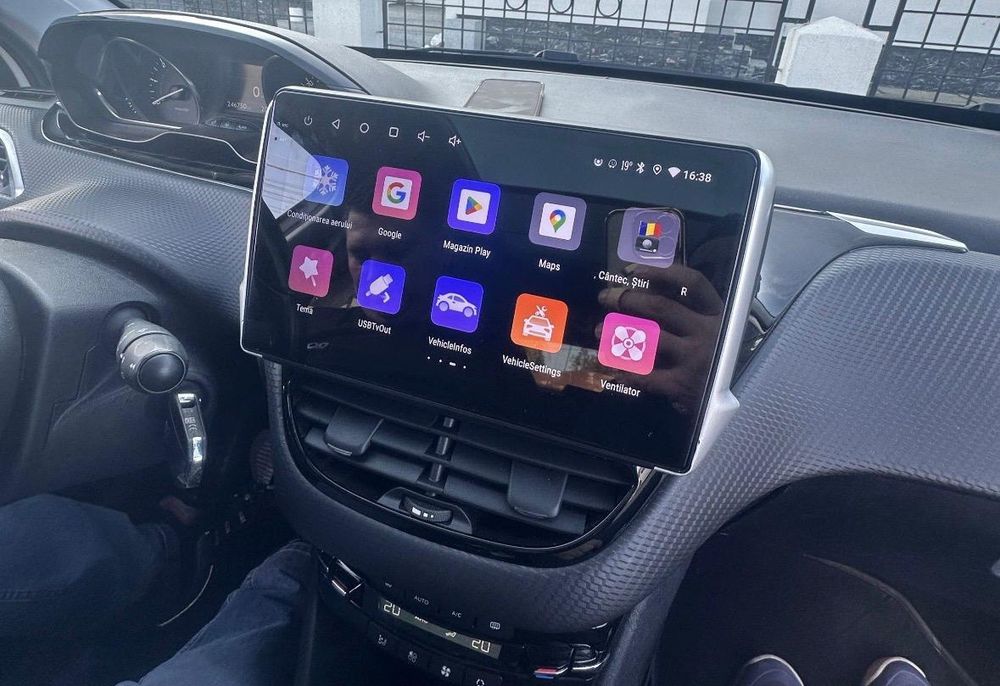 Navigatie Android  Peugeot 2008