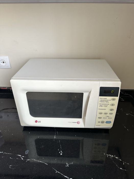 Микроволновка LG б/у