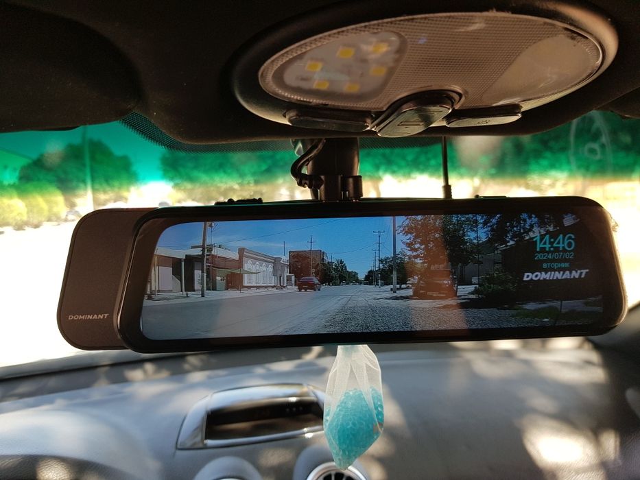 Dominant D878S video registrator