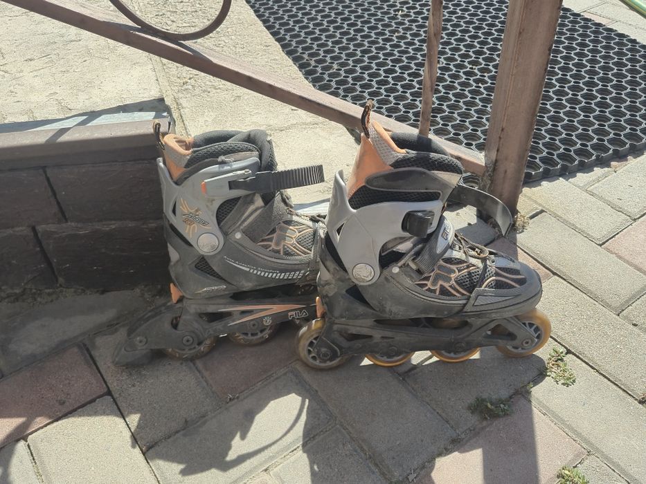 Продам ролики.     .