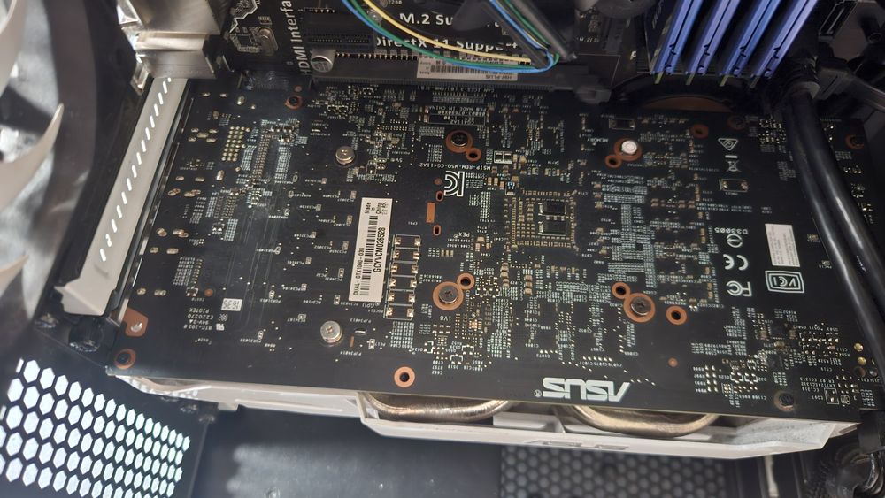 Компютър i5, GTX 1060 ,16bg ram