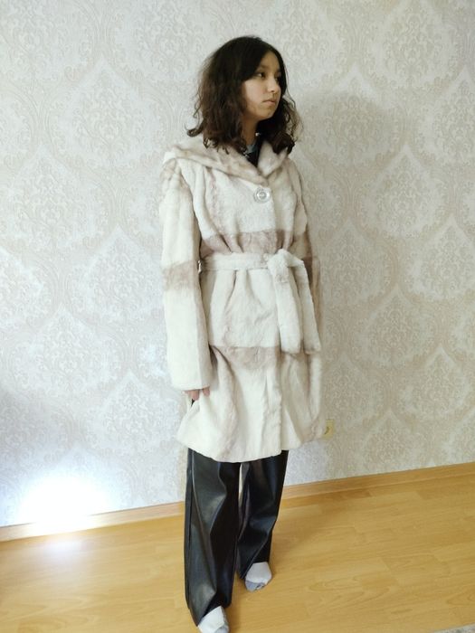 Шуба женская бобер норка.