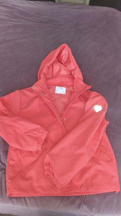 Продам куртку, ветровку