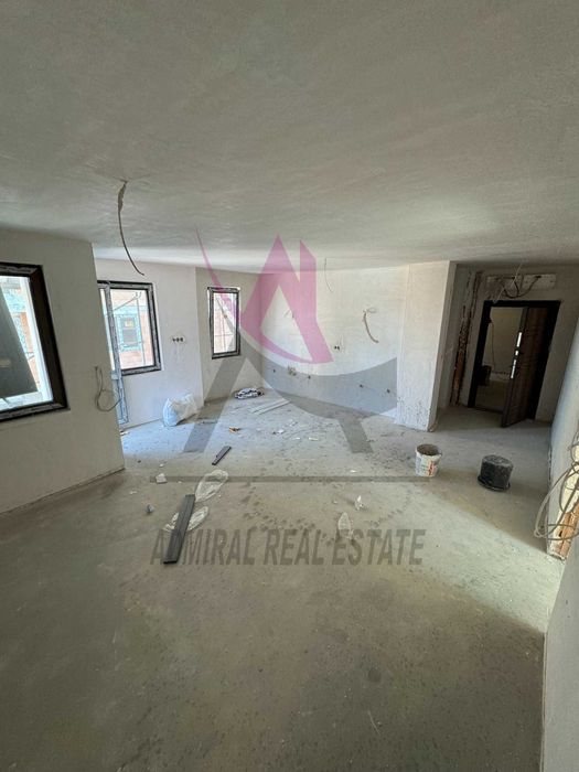 Продава се Тристаен апартамент в Варна, Колхозен пазар - 74 кв.м за 1690 €/кв.м - Снимка #1