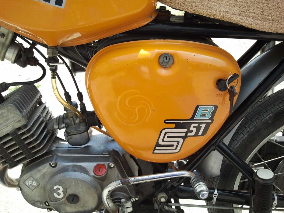 Продавам мотопед Simson S 51B, оригинал-1986 г.само за ценители