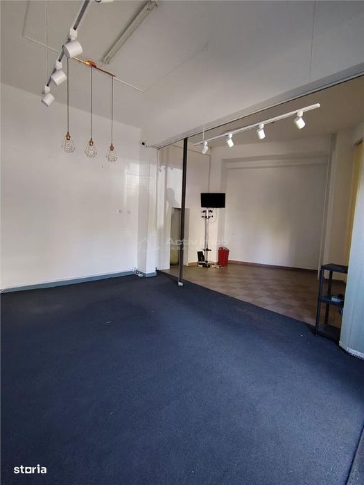 Oportunitate Spatiu comercial 67 mp de vanzare calea Bucuresti