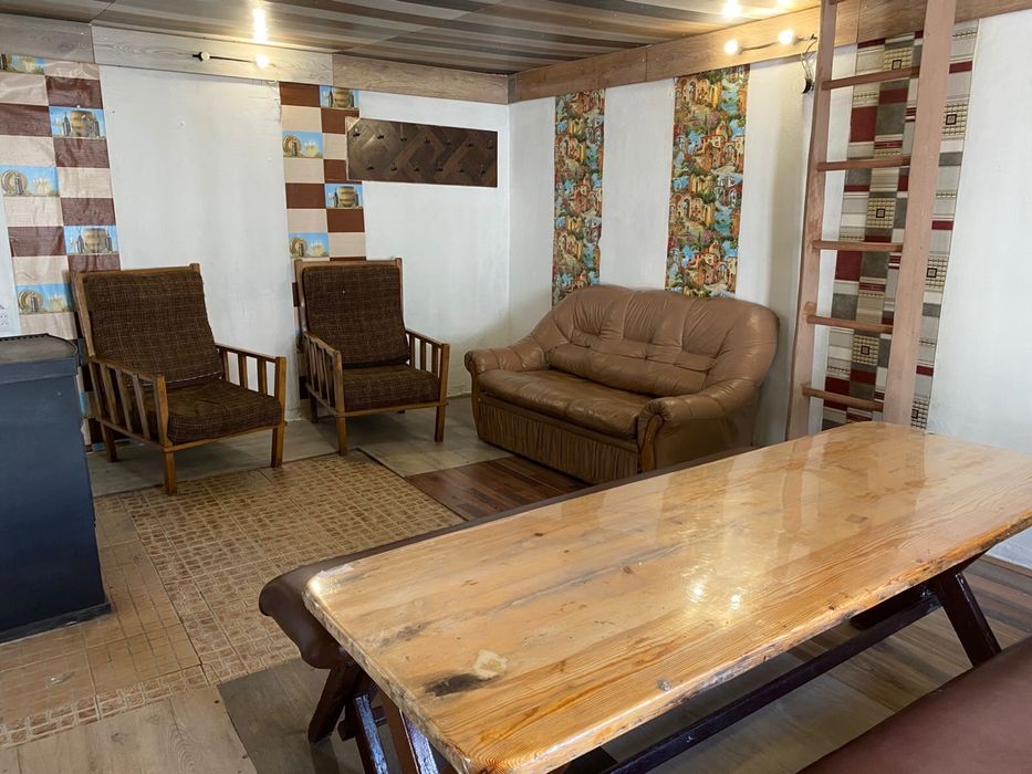 Сдам в аренду домик с баней.