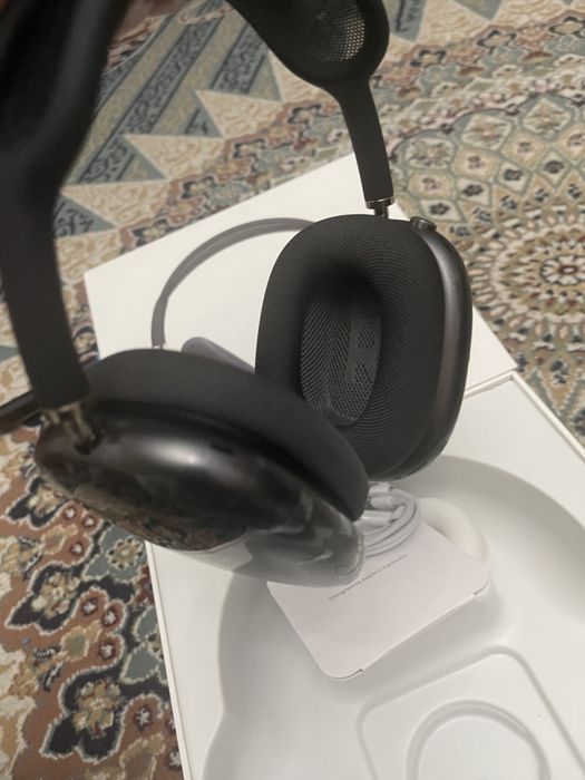 Продам Айфон 12 про мах 256 гб