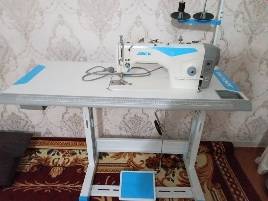 Arginal Jack tikuv mashinasi sotiladi Olingan ishlatilmagan