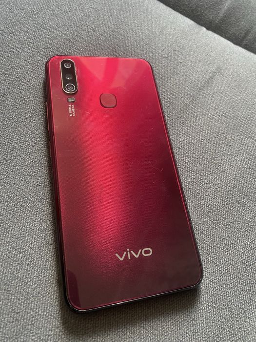 Продам Vivo Y11.