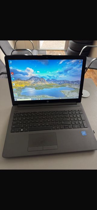 Laptop HP Pret 499 lei