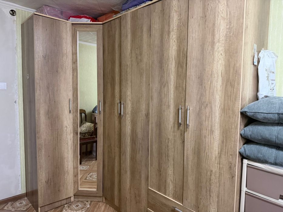 Продам мебель в отличном состояний
