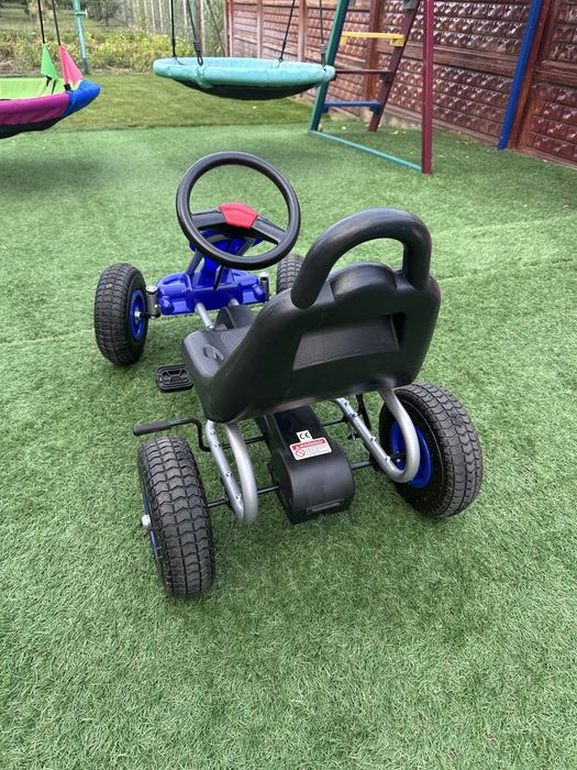 Vand kart cu pedale pentru copii