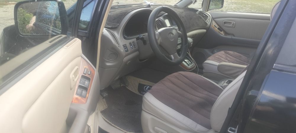 Продам Лексус рх300