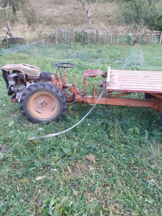 Vand motocultor cu remorcă 4x4