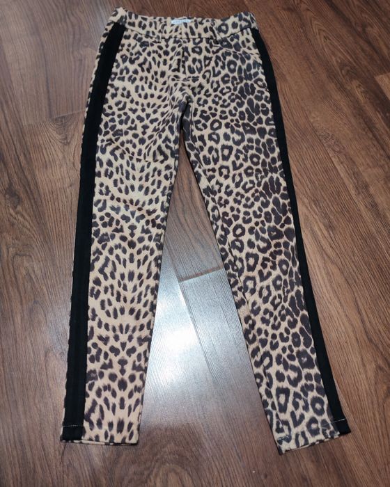 Aктуална шарка дамски панталон