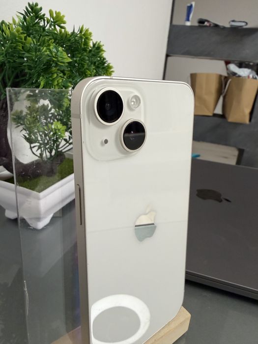 Iphone 14-white