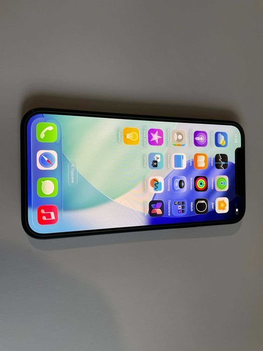 iPhone 12 /128GB, black, като нов!