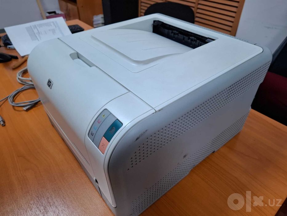 HP Color LaserJet CP1215