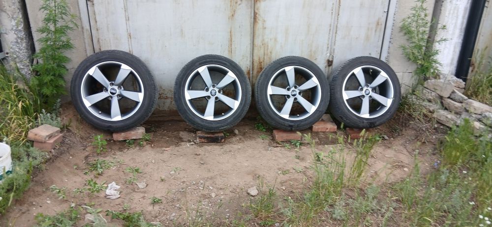 Продам 215/55/r17