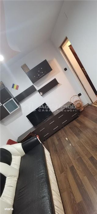 1 camera Micro 38 N-uri etaj 2