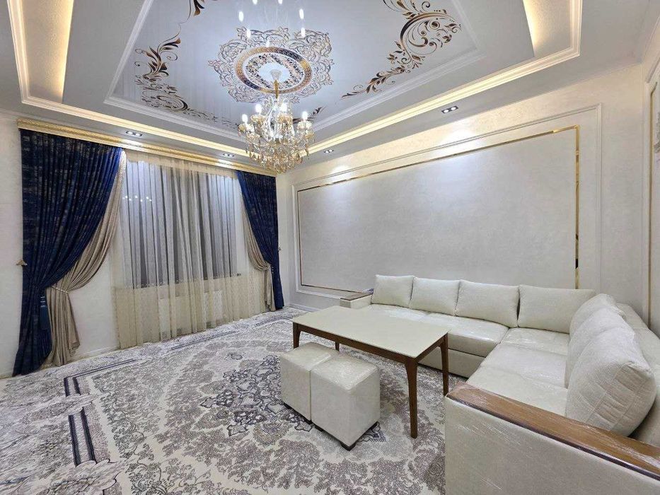 3х комнатная квартира на 3 этаже 81кв, в Самарканде