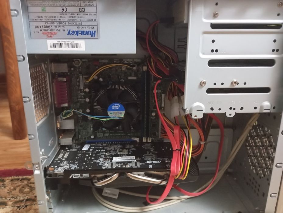 Продам компютер.