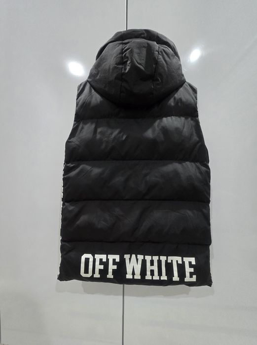 Безрукавка на 8-9-10 лет