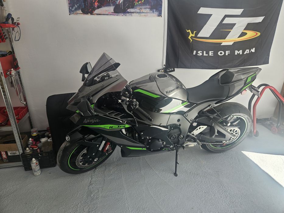 Vând Ninja ZX-10R RSI Performance/ Unele Variante