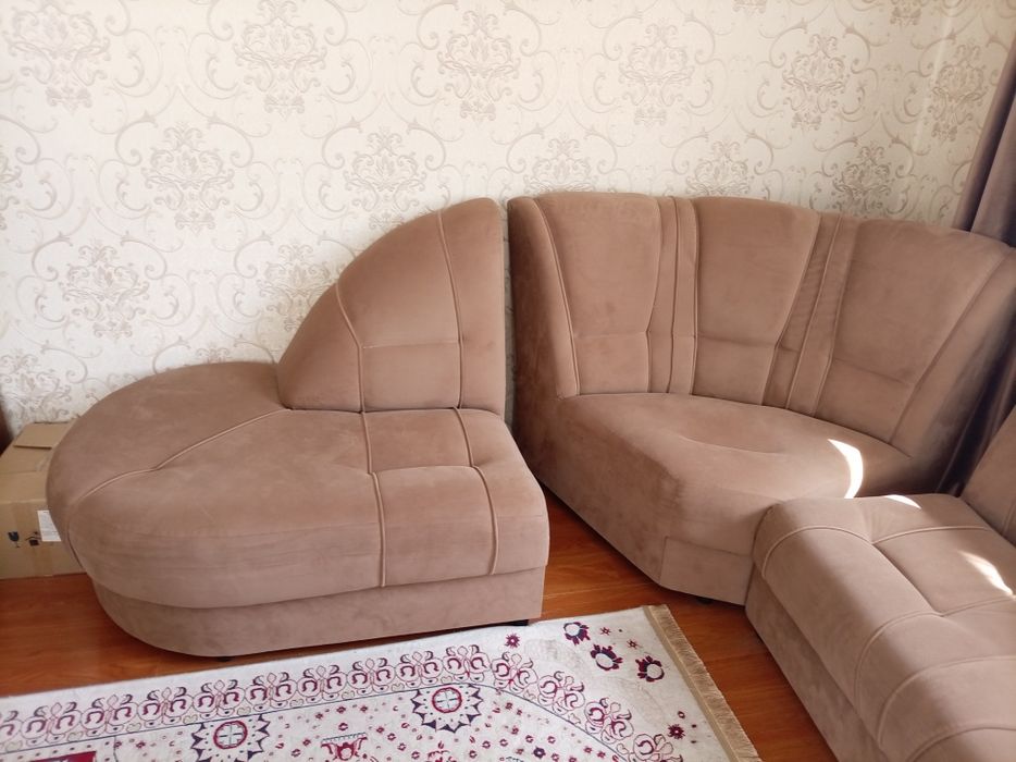 Продаётся мебель стулья 6 штук