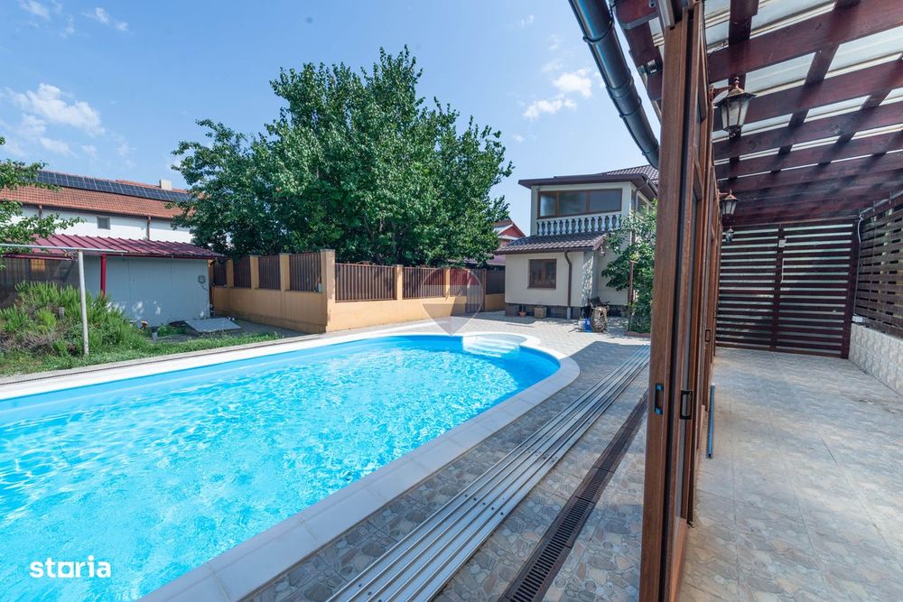 Vila de vanzare 240 mp utili, piscina, teren 1000 mp, central Calarasi