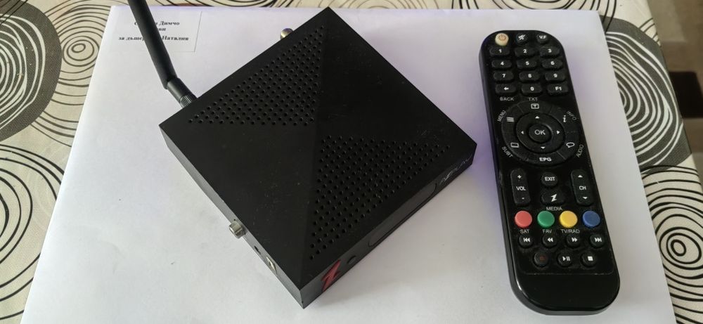 **Azplay tv box**