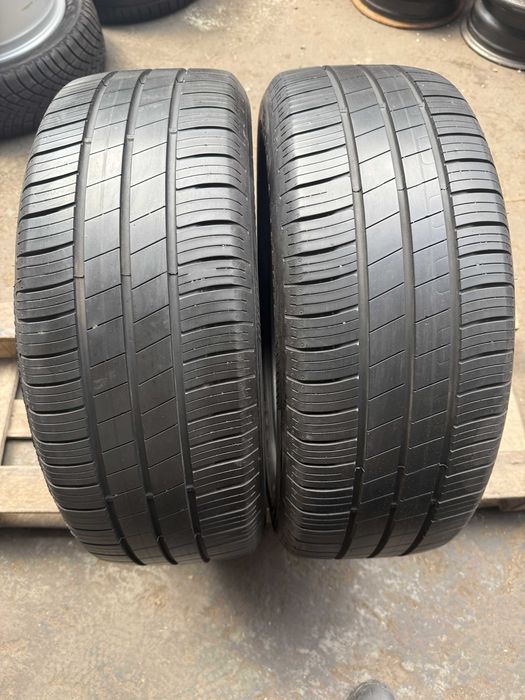 2x Anvelope Vara 205/55 R17 - GoodYear Efficient Grip Performance