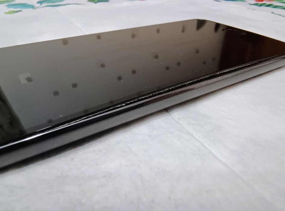 Motorola G5 Plus 3/32гб , 12 мп камера / 8 ядрен