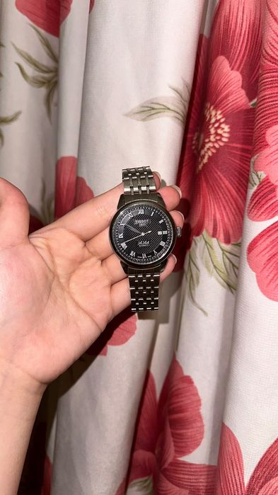 Продается Часы Tissot