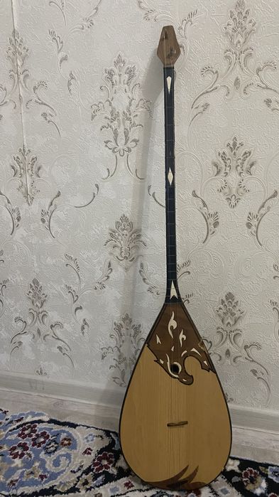 қоңыр дауысты Домбыра