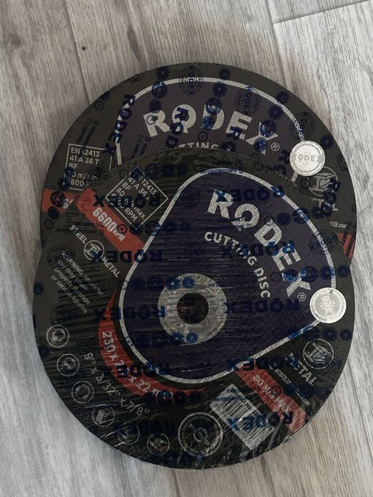 Срочно продам диск для болгарки